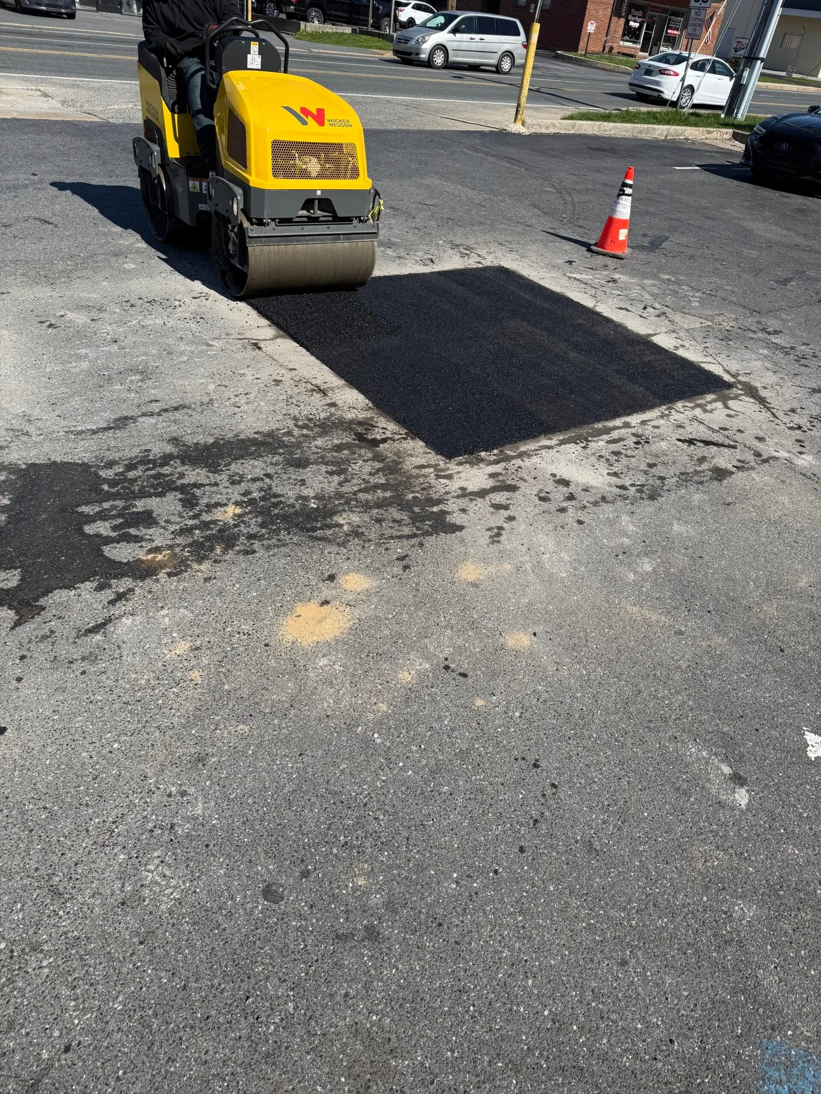 Asphalt Overlays & Resurfacing